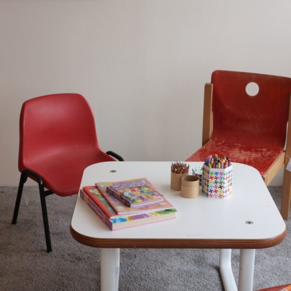 チャイルドチェア